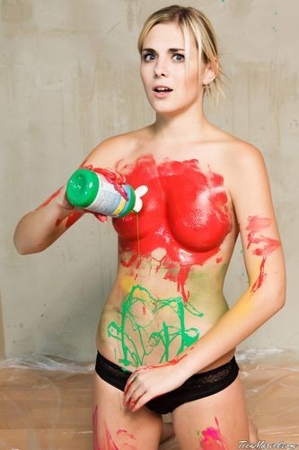 TeenMarvel Lili Body Paint